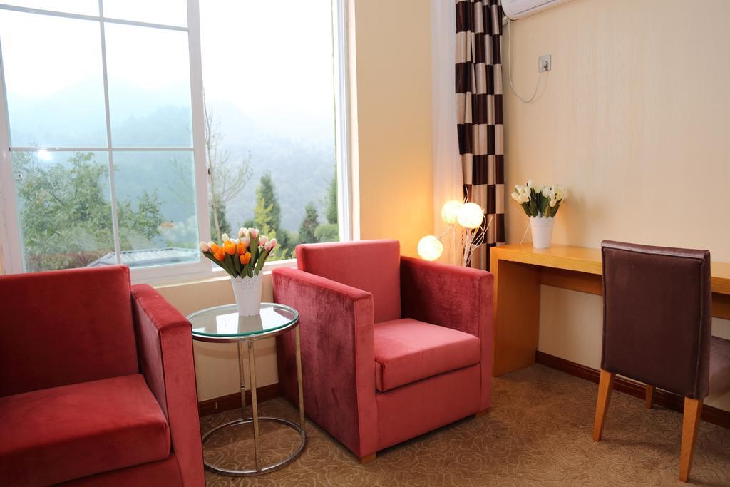Panshan Tingquan Tuwo Holiday Resort Leshan Rom bilde
