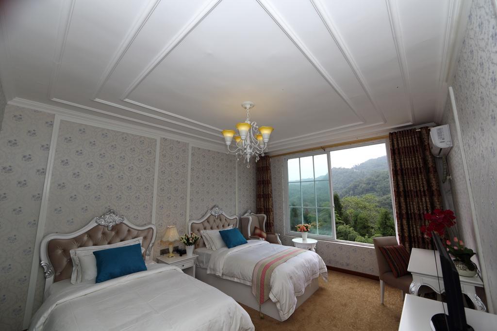 Panshan Tingquan Tuwo Holiday Resort Leshan Rom bilde
