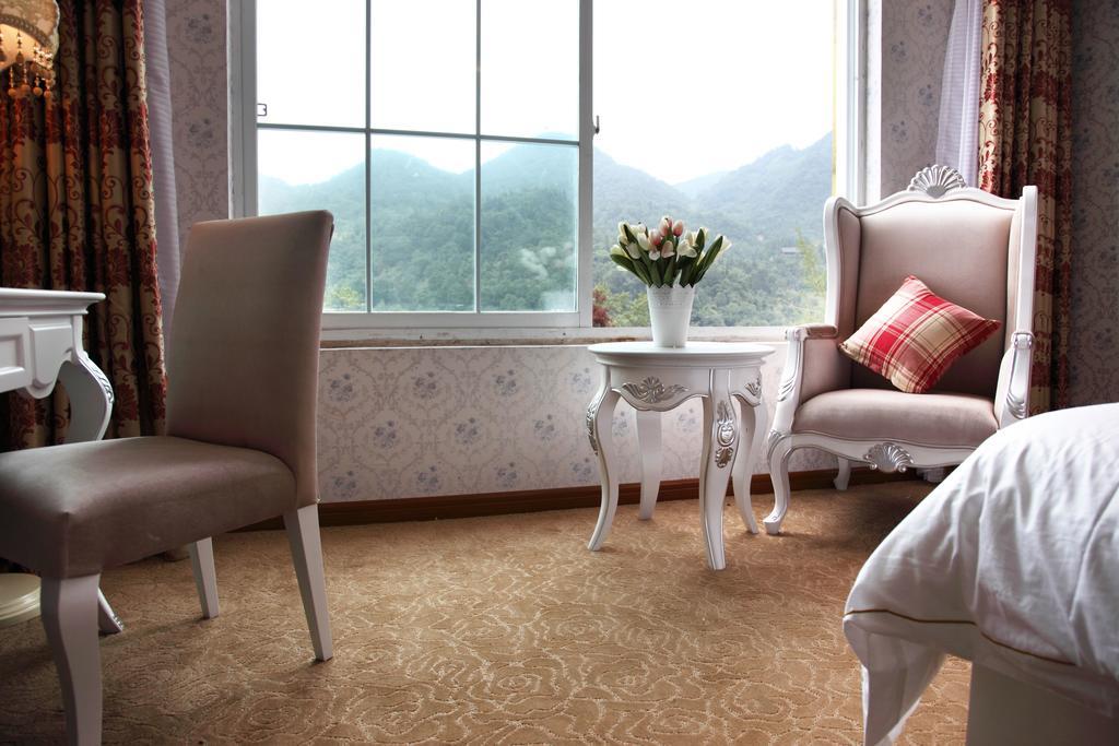 Panshan Tingquan Tuwo Holiday Resort Leshan Rom bilde