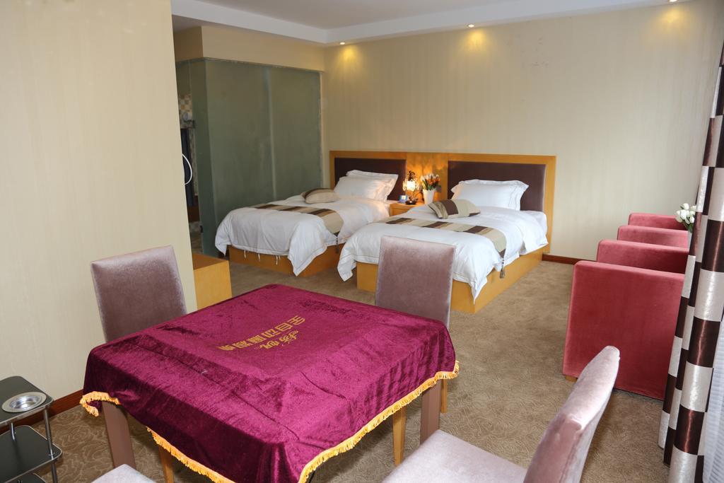 Panshan Tingquan Tuwo Holiday Resort Leshan Rom bilde